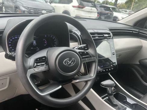 Used 2024 Hyundai Tucson SEL FWD image 20