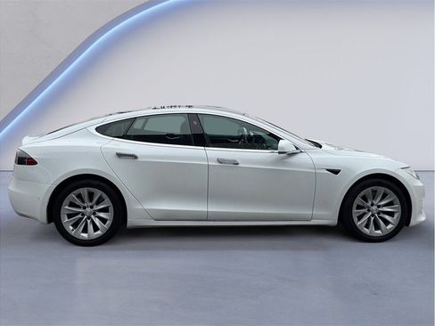 Used 2018 Tesla Model S 75D AWD/4WD image 7