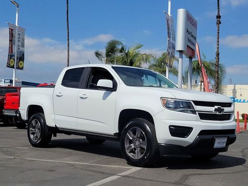 Used 2018 Chevrolet Colorado W/T w/ Custom Special Edition image 31