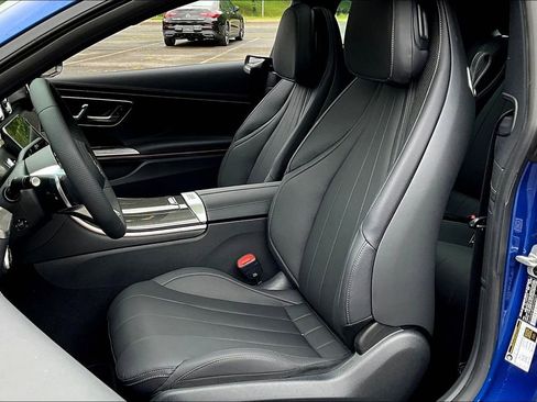 Used 2024 Mercedes-Benz CLE 300 4MATIC Coupe image 27