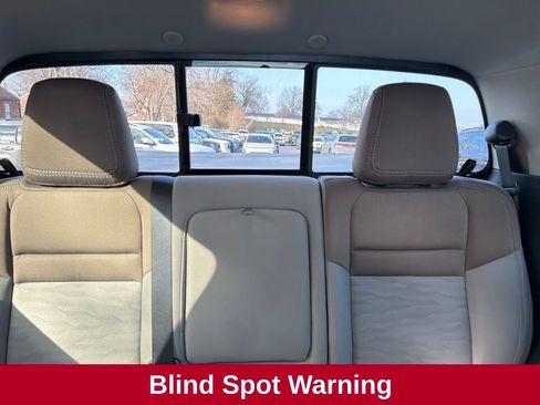 Used 2022 Nissan Frontier SV image 19