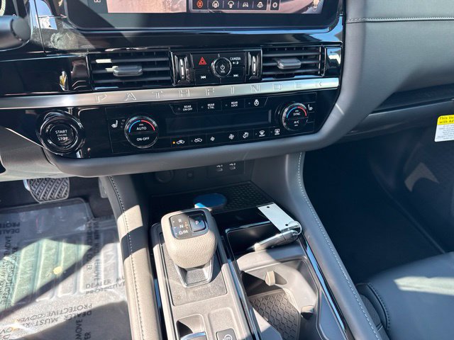 New 2026 Nissan Pathfinder SL AWD/4WD image 46