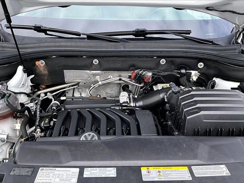 Used 2021 Volkswagen Atlas SE image 37
