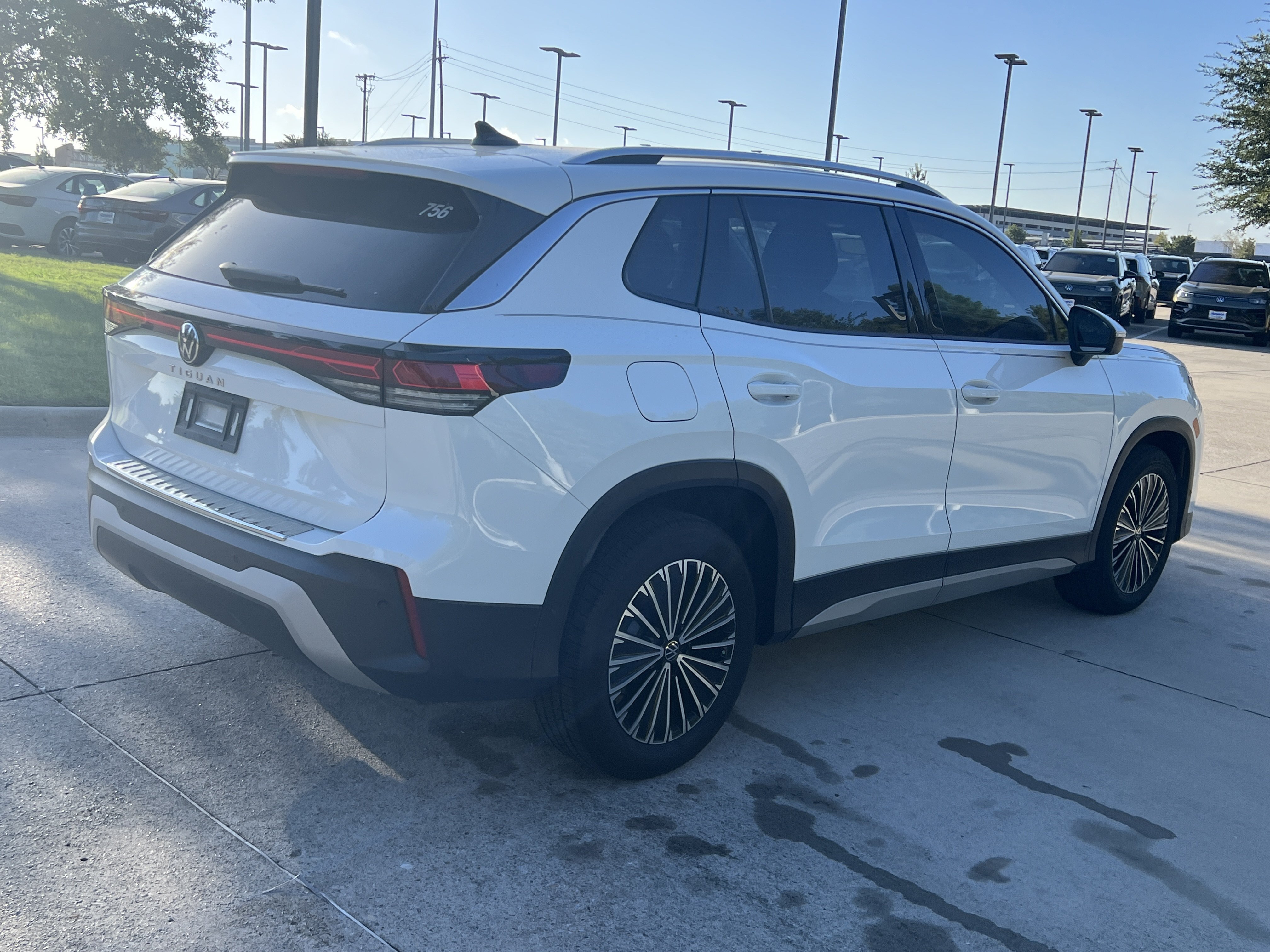 Certified 2026 Volkswagen Tiguan S FWD image 31