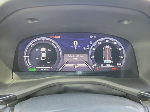 Used 2025 Toyota Camry XSE FWD image 23