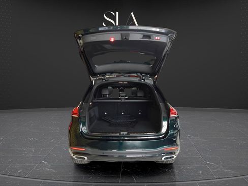 Used 2023 Mercedes-Benz GLE 450 4MATIC w/ AMG Line Exterior image 8