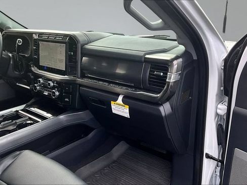 Used 2024 Ford F250 Lariat w/ Tremor Off-Road Package AWD/4WD image 26