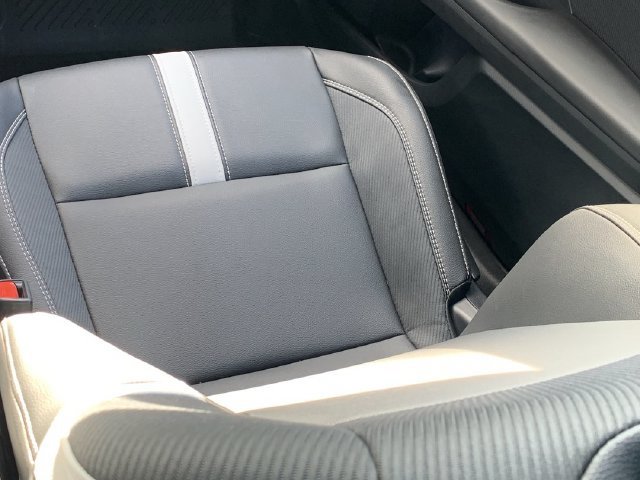 Used 2026 Toyota Camry SE FWD image 33