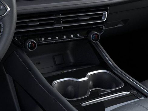 New 2026 Chevrolet Traverse LT w/ Driver Confidence Package FWD image 23