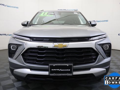 Used 2025 Chevrolet Blazer LT image 13