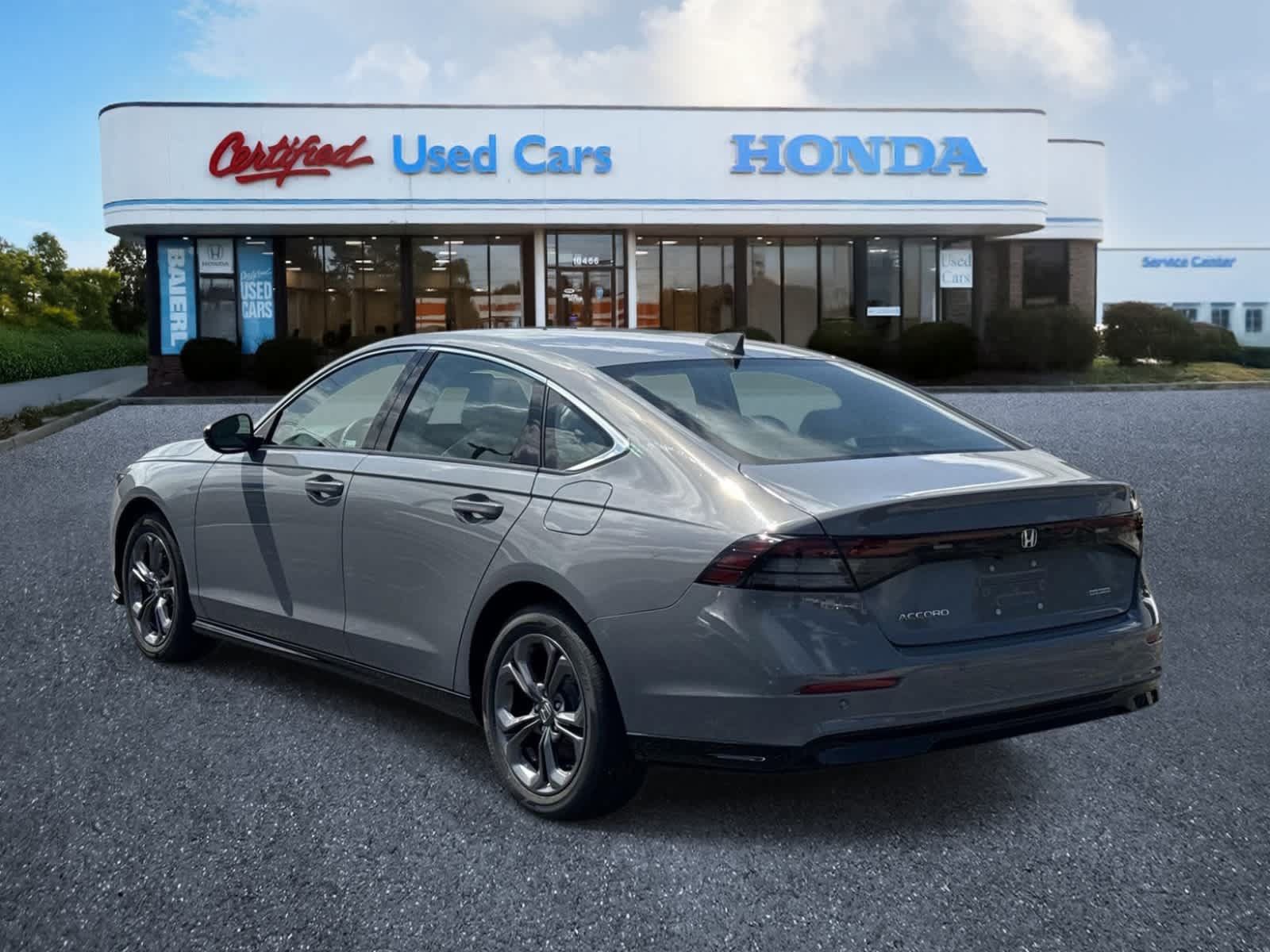 Used 2025 Honda Accord EX-L image 3