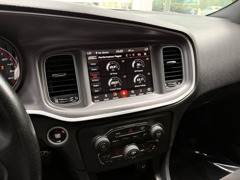 Used 2019 Dodge Charger Scat Pack RWD image 61
