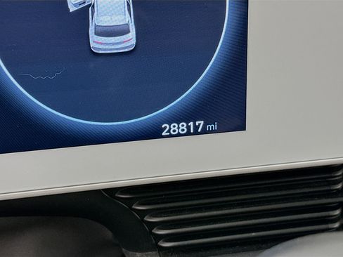 Used 2024 Hyundai Ioniq 5 SEL RWD image 19