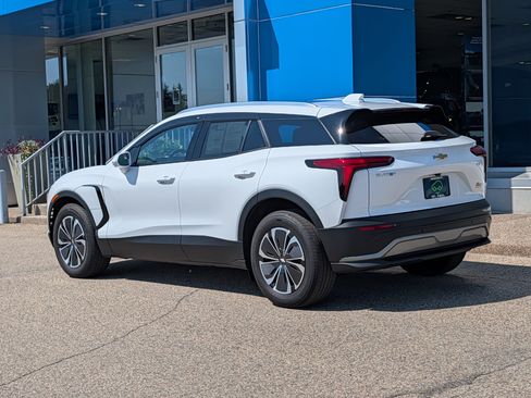 Certified 2024 Chevrolet Blazer EV LT AWD/4WD image 4