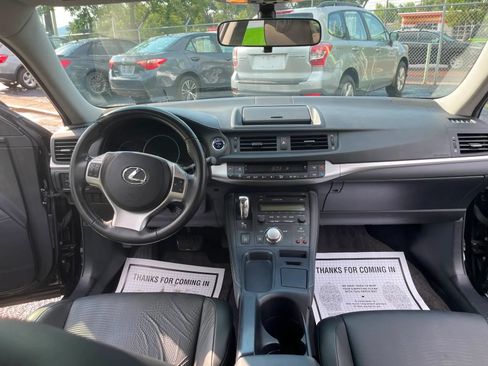 Used 2012 Lexus CT 200h Premium FWD image 17