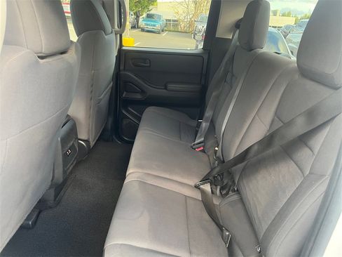 Used 2023 Nissan Frontier S w/ Tow Package image 17