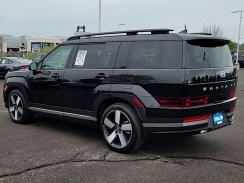 Used 2025 Hyundai Santa Fe Limited image 6