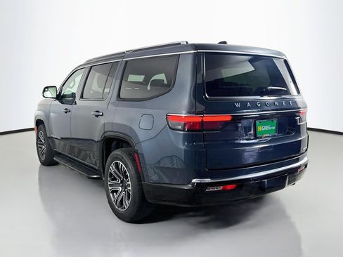 Used 2024 Jeep Wagoneer Series II w/ Flexible Seating Group RWD image 7