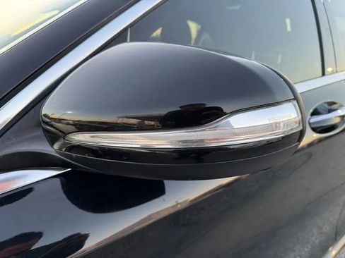 Used 2015 Mercedes-Benz C 300 C 300 4MATIC Sedan 4D image 10