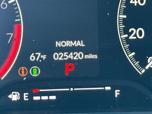 Used 2025 Honda Civic Sport image 27