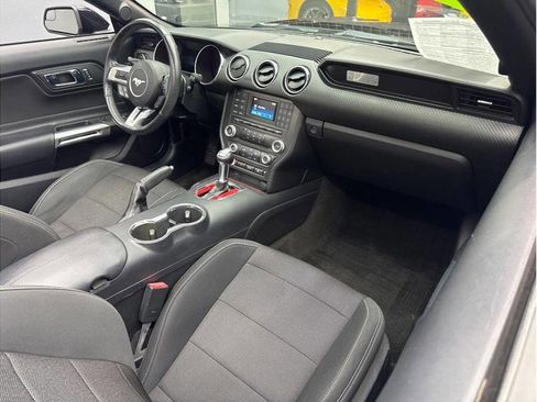 Used 2016 Ford Mustang Convertible w/ Equipment Group 051A RWD image 13