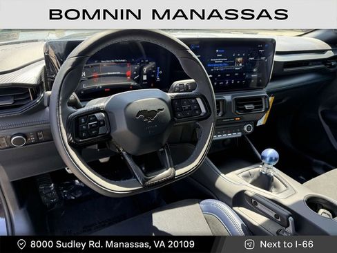 Used 2025 Ford Mustang Dark Horse image 16