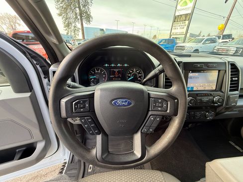 Used 2019 Ford F150 XLT image 6