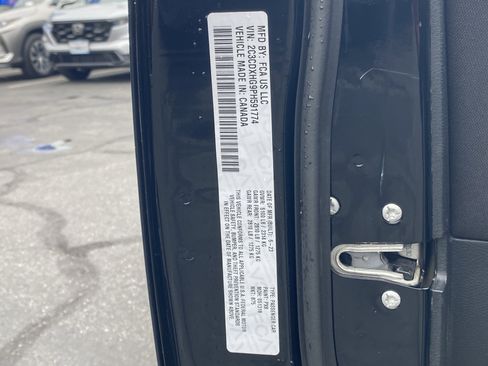 Used 2023 Dodge Charger GT image 31