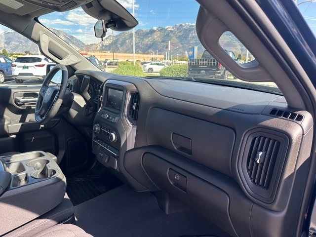 Certified 2022 Chevrolet Silverado 1500 Custom AWD/4WD image 32
