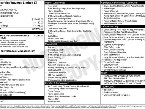 Used 2024 Chevrolet Traverse LT image 2