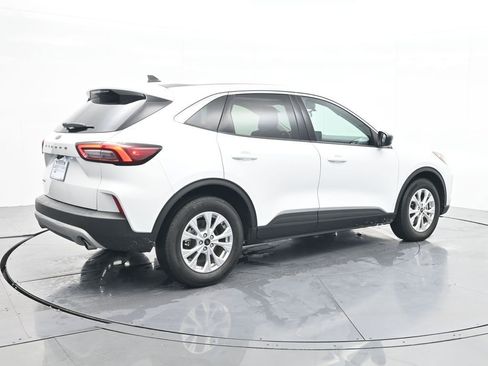 Used 2023 Ford Escape Active image 7