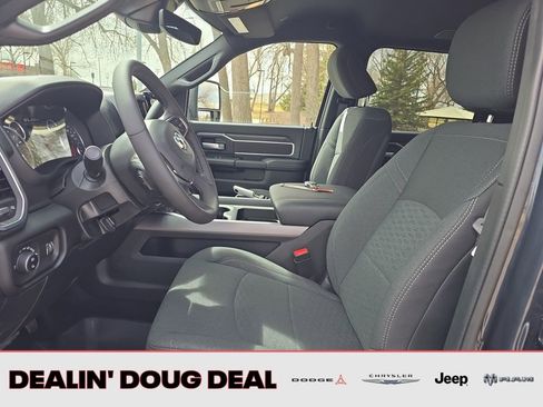 New 2026 RAM 3500 Big Horn AWD/4WD image 9