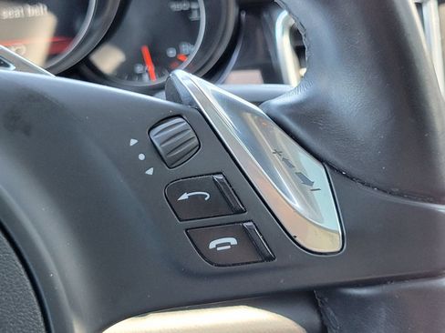 Used 2012 Porsche Panamera 4 AWD/4WD image 19