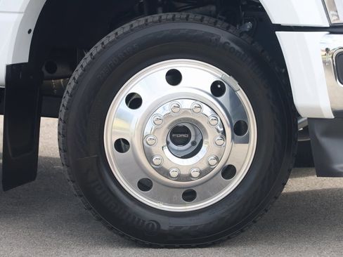 Used 2025 Ford F450 Lariat image 16