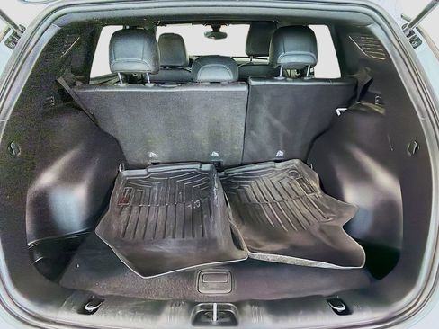 Used 2025 Jeep Compass Latitude w/ Altitude Special Edition image 26