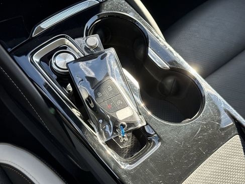 Used 2025 Buick Envision Sport Touring image 35