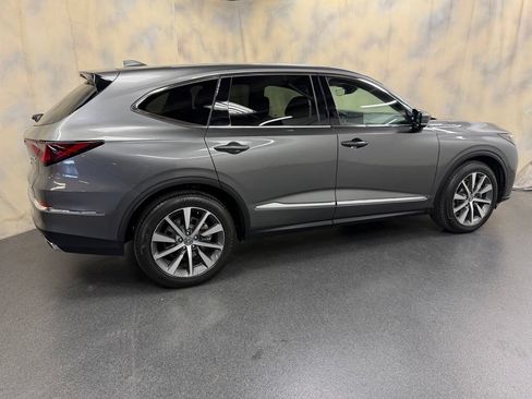 Certified 2025 Acura MDX SH-AWD w/ Technology Package image 9