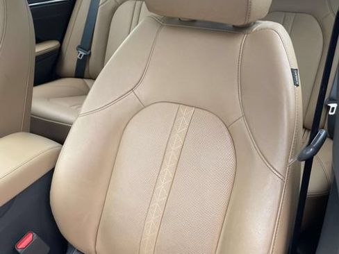 Used 2023 Hyundai Sonata Limited w/ Preferred Accessory Package FWD image 20