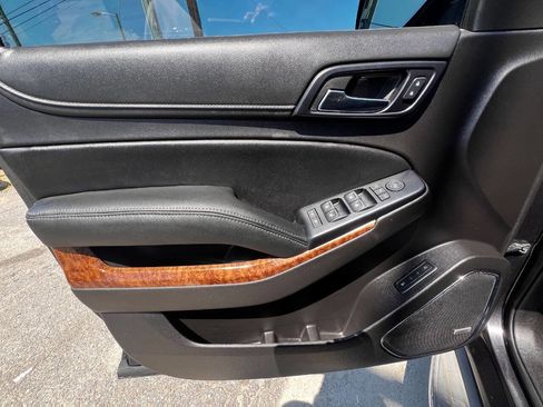 Used 2015 Chevrolet Tahoe LTZ image 18