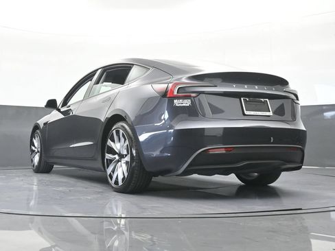 Used 2025 Tesla Model 3 Long Range RWD image 26
