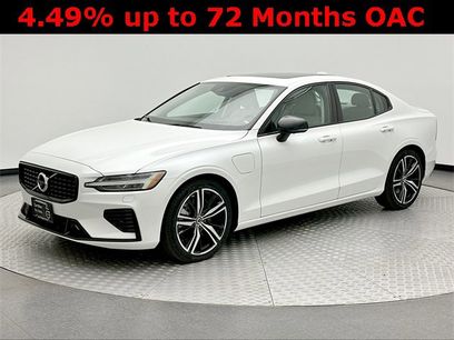 Certified 2022 Volvo S60 T8 R-Design Expression w/ Advanced Package