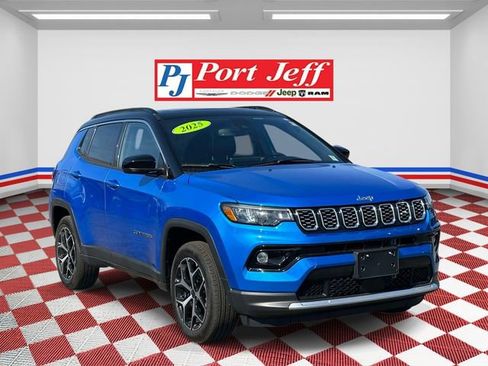 Used 2025 Jeep Compass Limited w/ Sun & Sound Group image 2