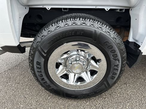 Used 2018 Chevrolet Silverado 1500 W/T w/ WT Fleet Convenience Package image 16