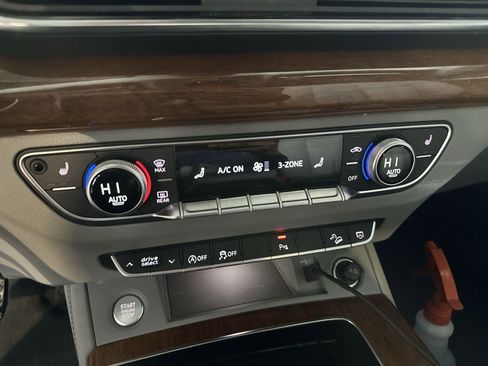 Used 2022 Audi Q5 2.0T Premium Plus image 17