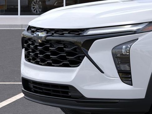 New 2026 Chevrolet Trax LT w/ Driver Confidence Package FWD image 13