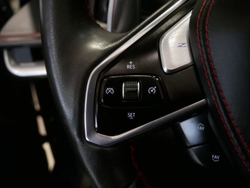 Used 2021 Chevrolet Corvette Stingray Premium Conv w/ Z51 Performance Package RWD image 21
