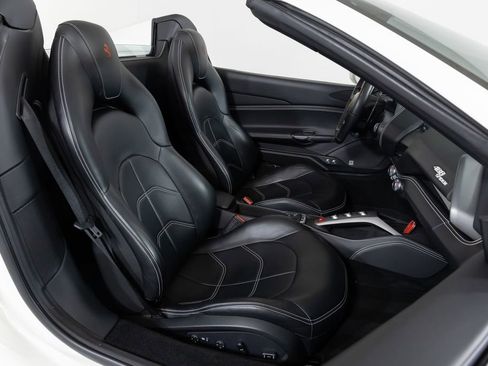 Used 2016 Ferrari 488 Spider image 43