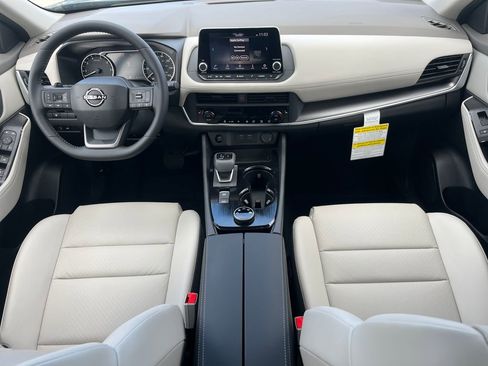 New 2026 Nissan Rogue SV AWD/4WD image 19