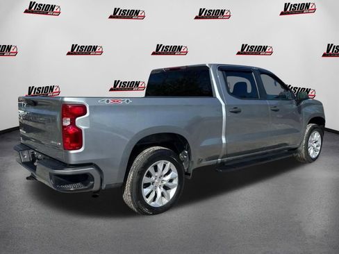Used 2023 Chevrolet Silverado 1500 Custom image 5