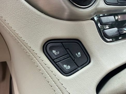 Used 2019 GMC Yukon Denali w/ Open Road Package AWD/4WD image 24